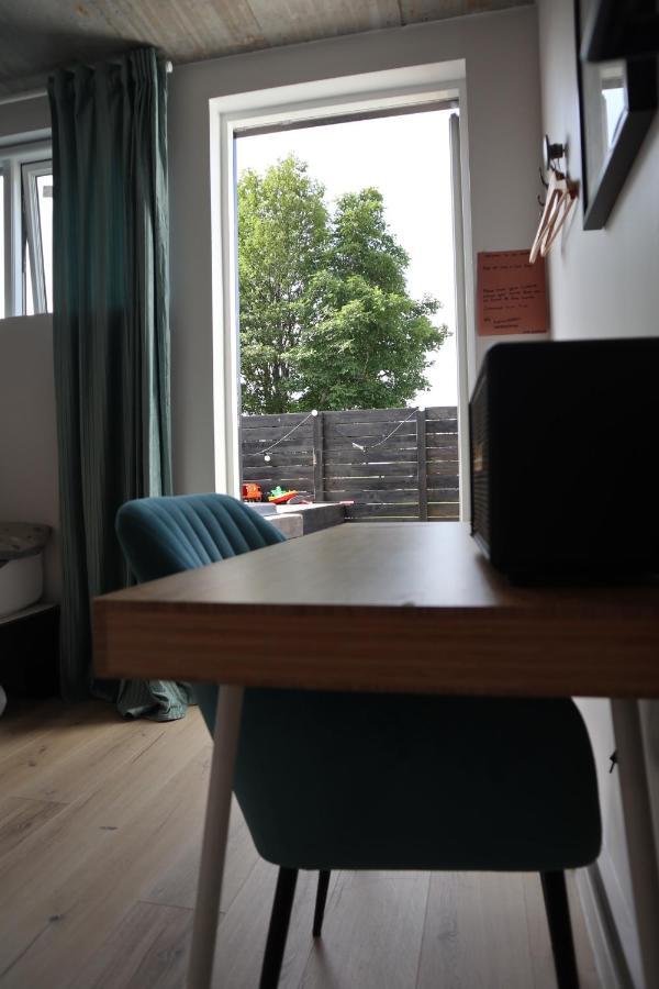 Modern Garage Suite - Free Parking & Self Check In Hveragerdi Exterior foto